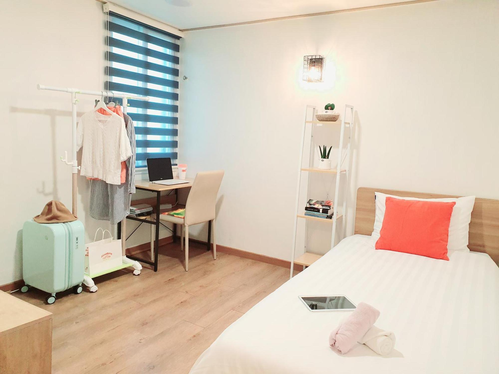K'Stay Sinchon Seoel Buitenkant foto